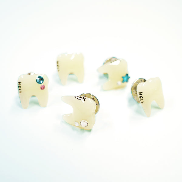 TEETH ピンズセット (5個入り) – HELL BLAU