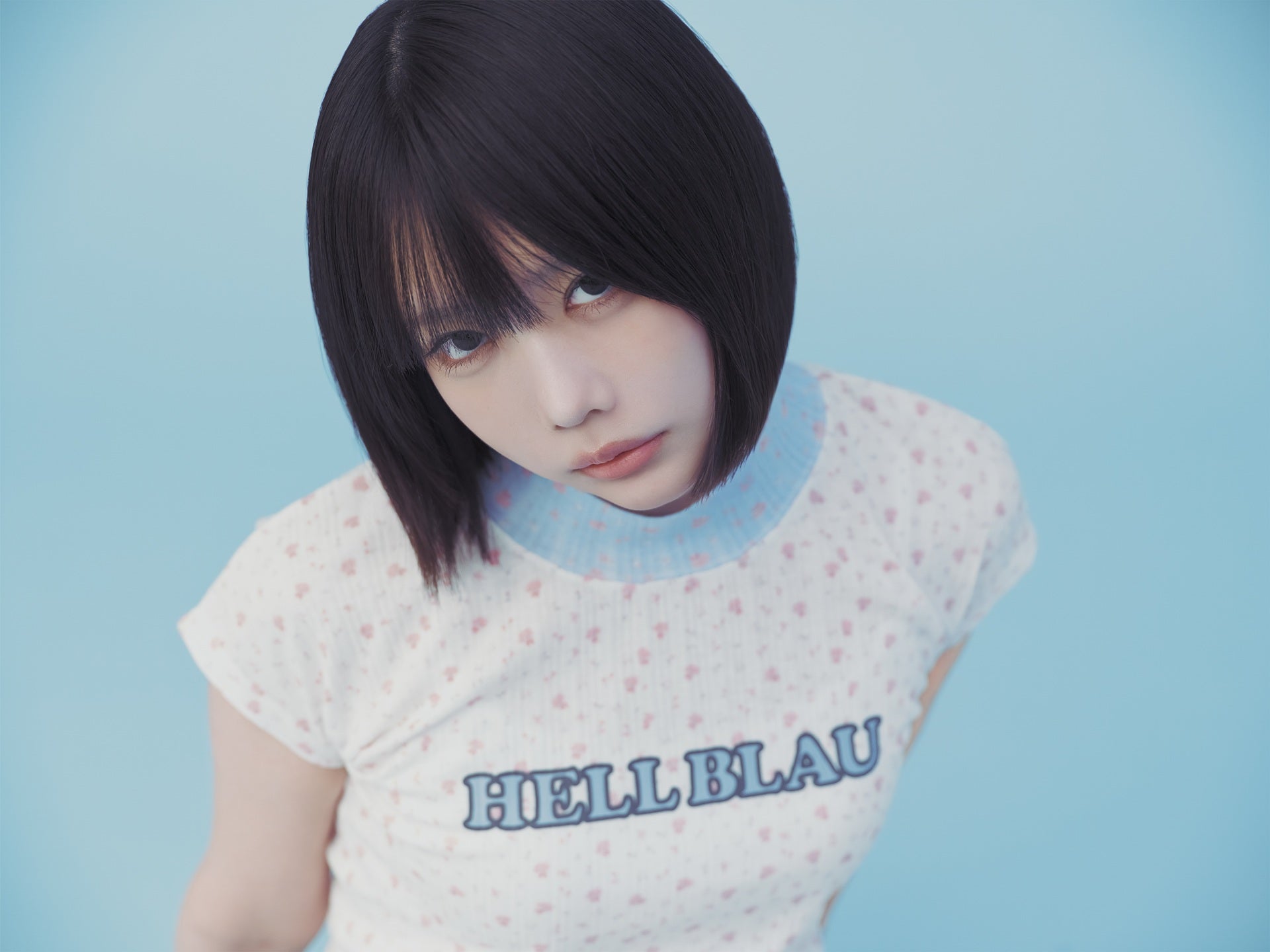 4_ano_hellblau_subkv_03_yoko.