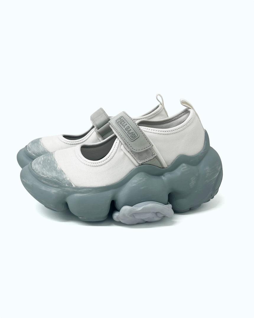 MOOPIE×HELL BLAU（WHITE/ICE PAINT）